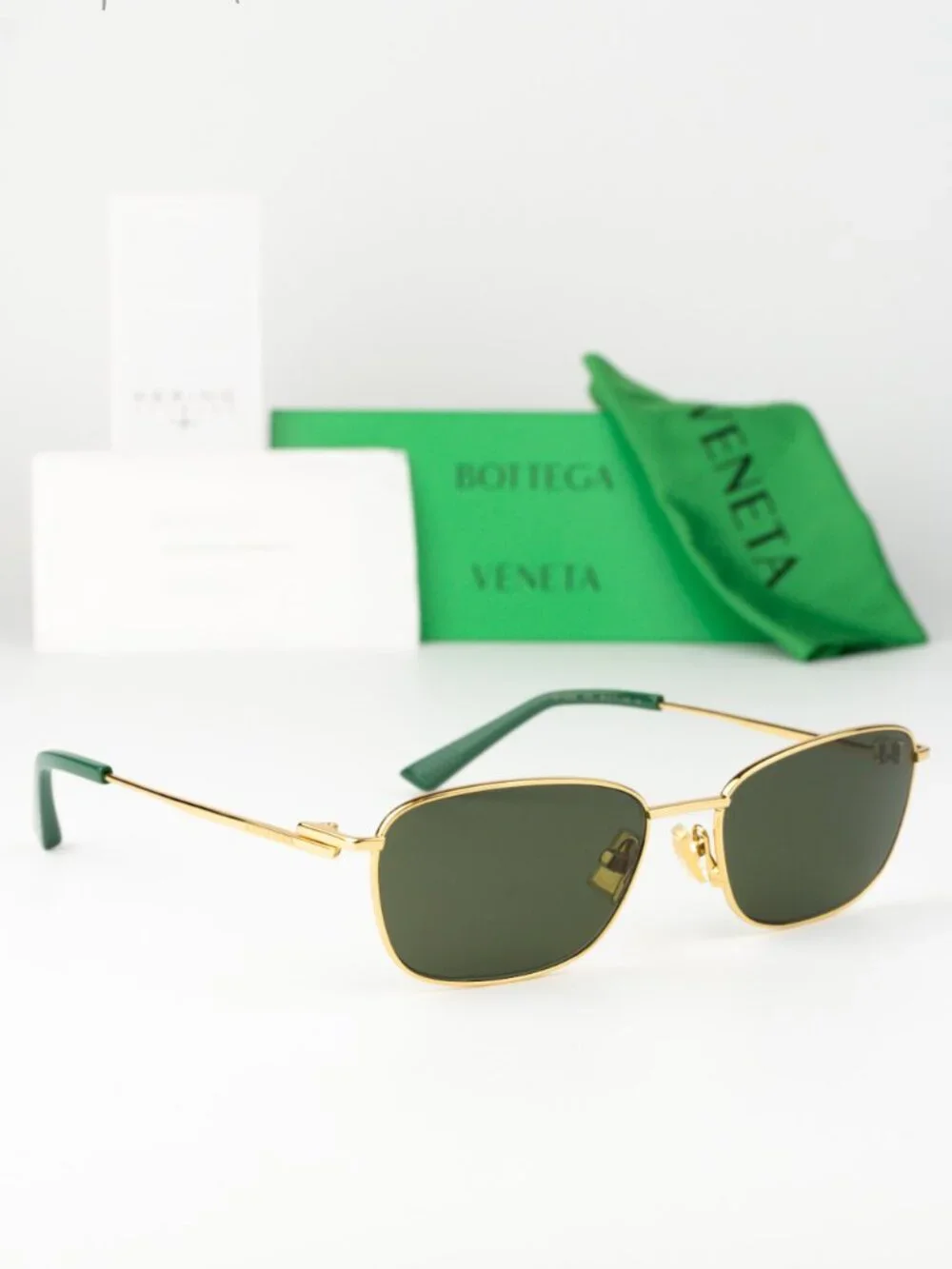 Bottega Veneta Men Sunglasses Gold Green Rectangle BV1300S 002 NEW AUTHENTIC